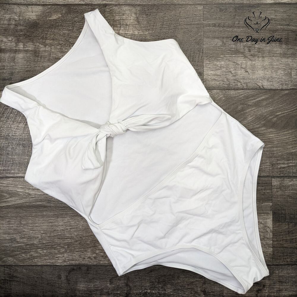 ODIJ Tie Knot Cut Out One Piece Swimsuit Size 3XL